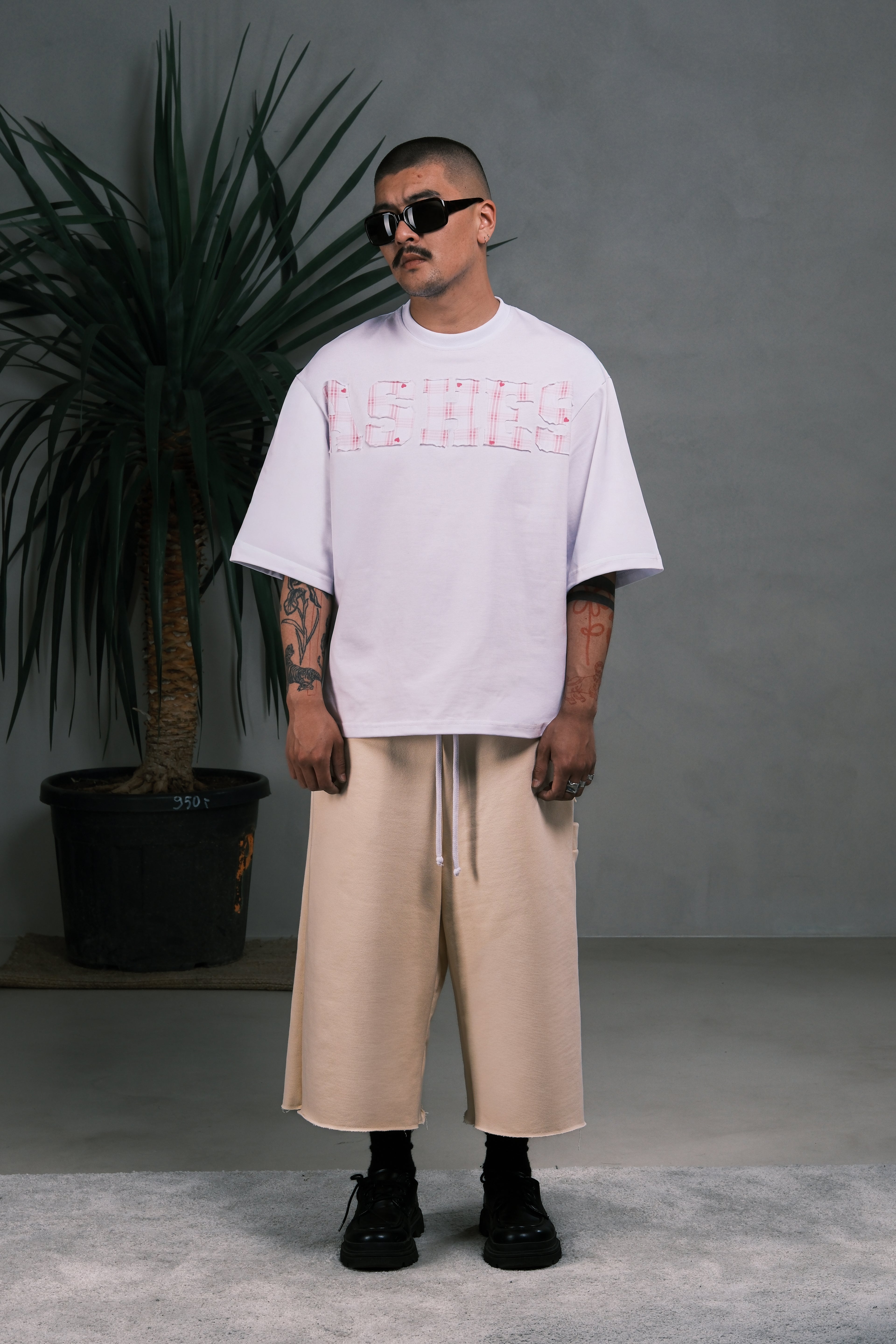 ASHES PLAID TEE — WHITE