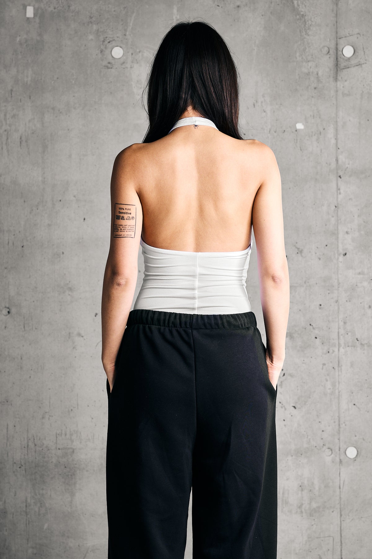SOFT HALTER BODY — WHITE