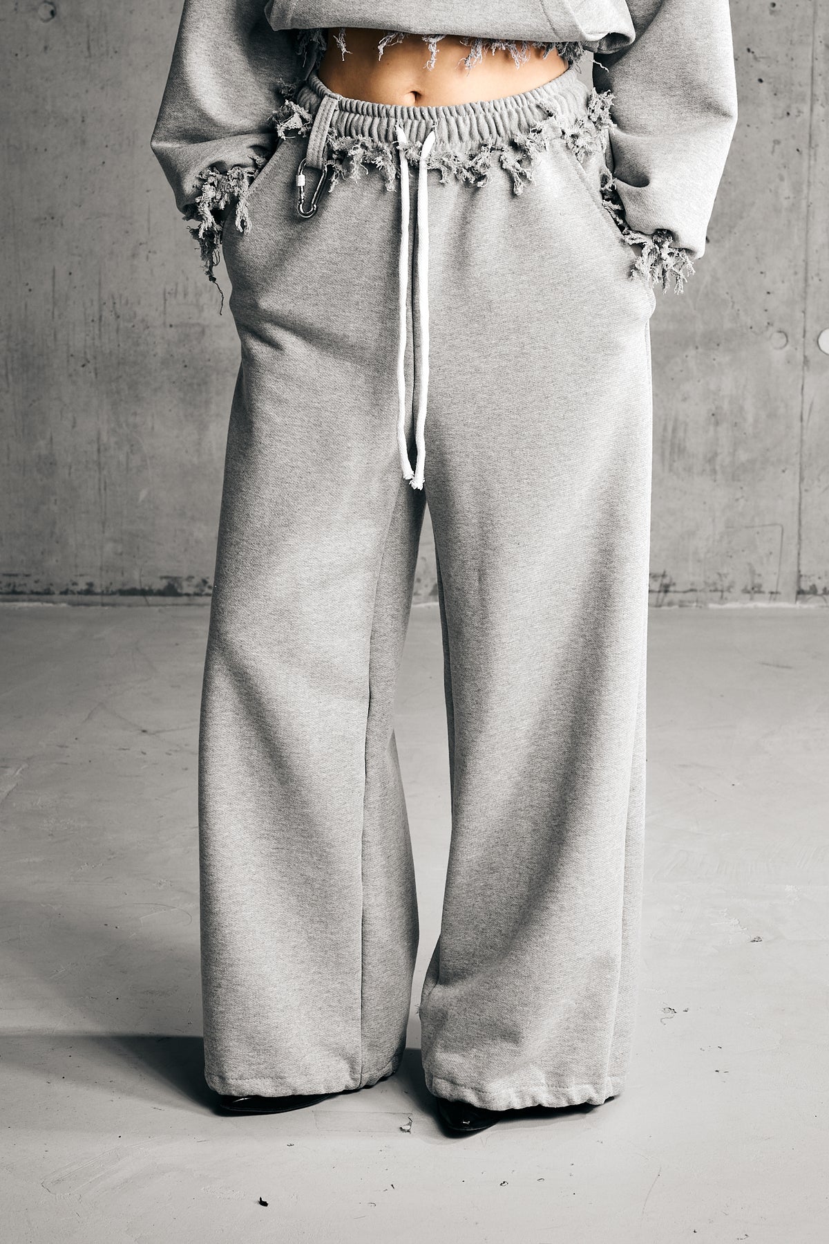 SCORCH II PANTS — GREY MELANGE