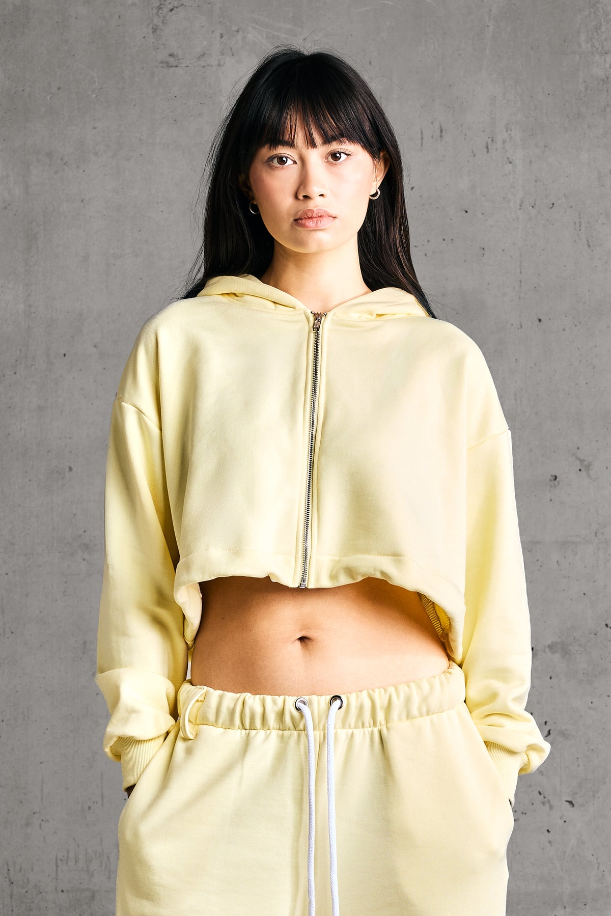 FORM ZIP — BUTTER YELLOW