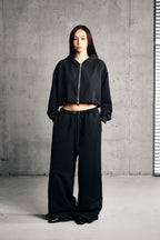 FORM ZIP — BLACK
