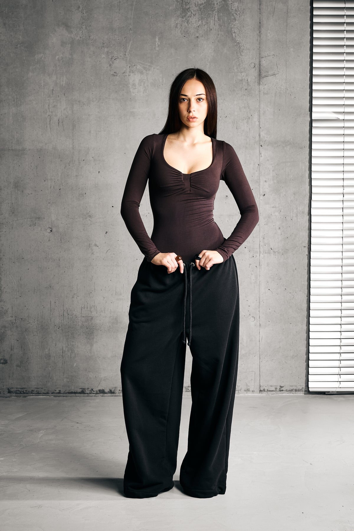 SOFT LONGSLEEVE BODY — CHOCOLATE