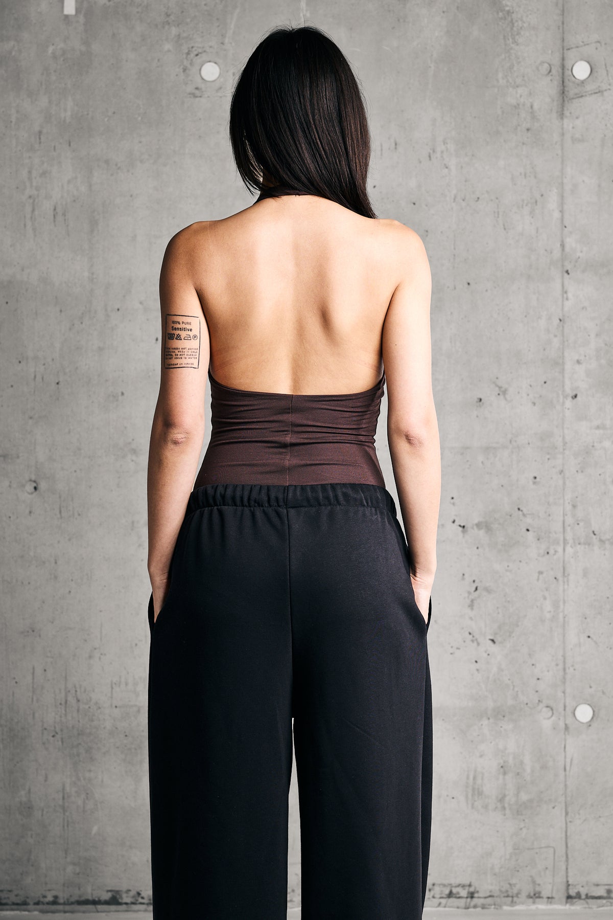 SOFT HALTER BODY — CHOCOLATE