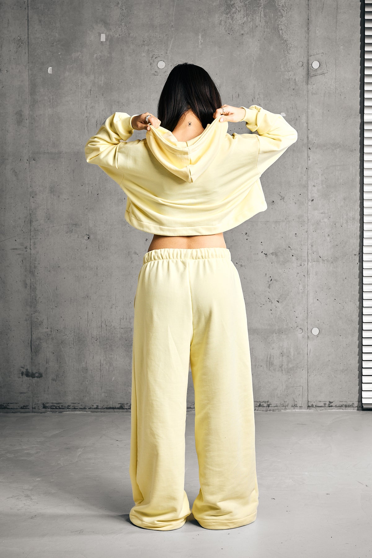 FORM SWEATPANTS — BUTTER YELLOW