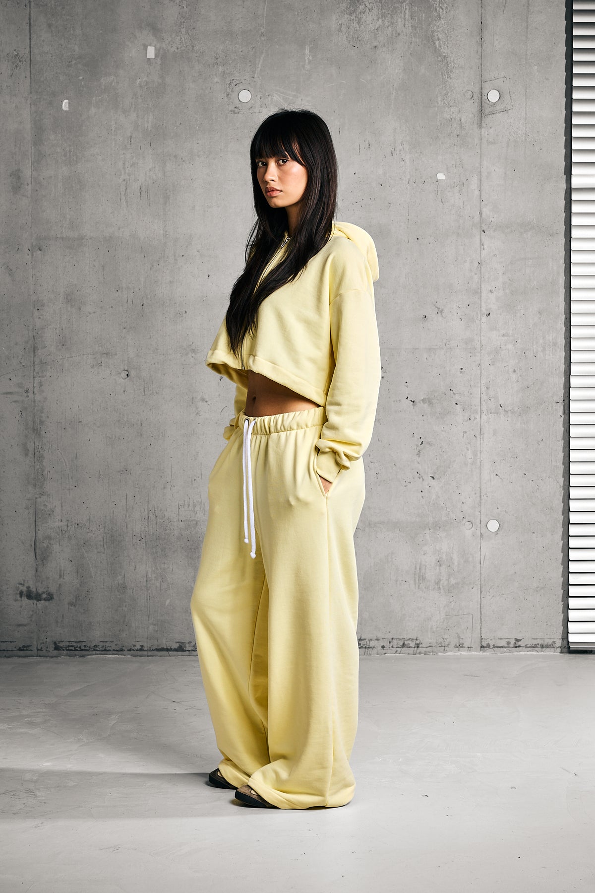 FORM SWEATPANTS — BUTTER YELLOW