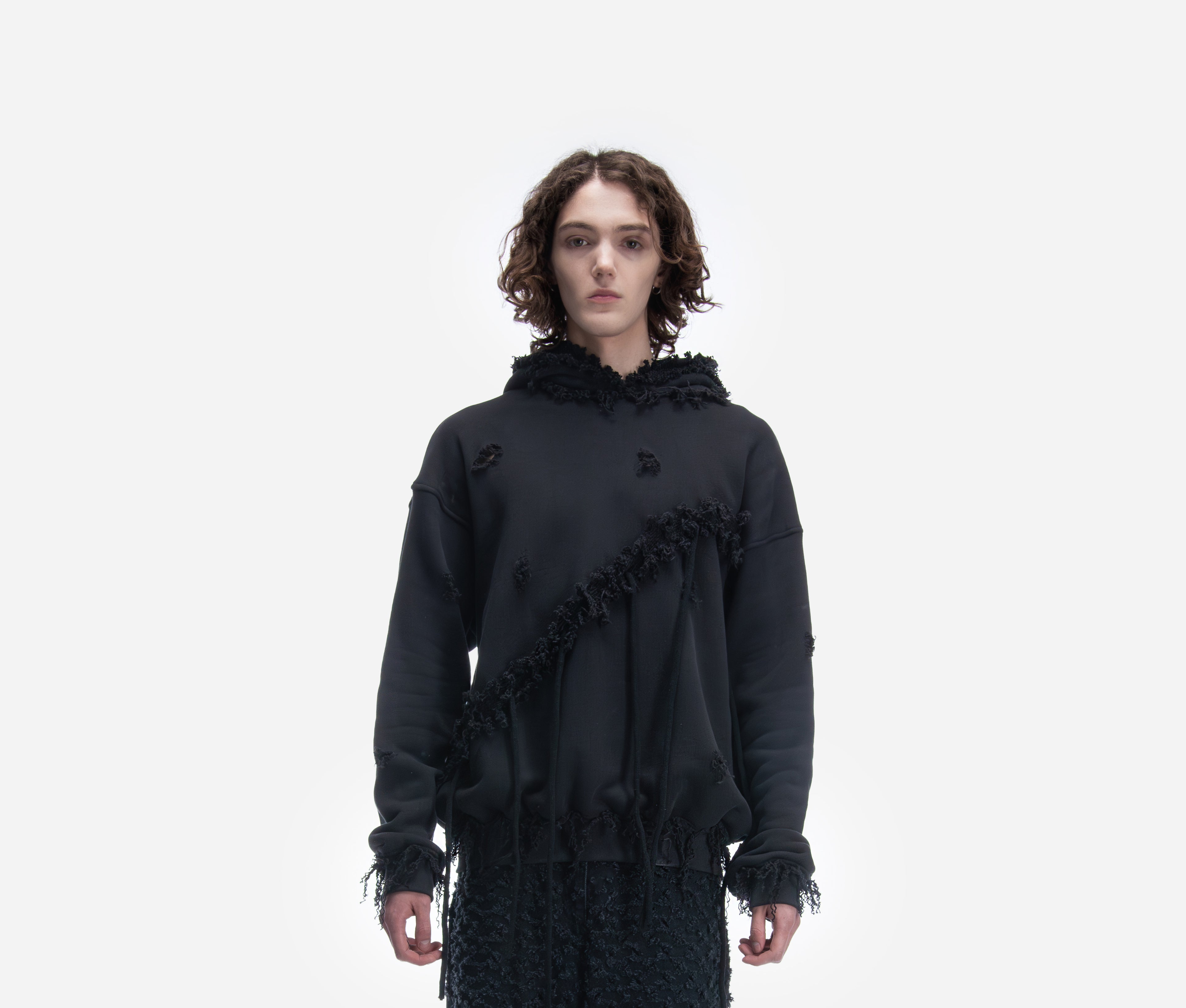 FRAY HOODIE